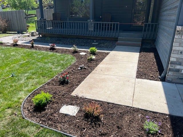 About EZ Outdoor Services